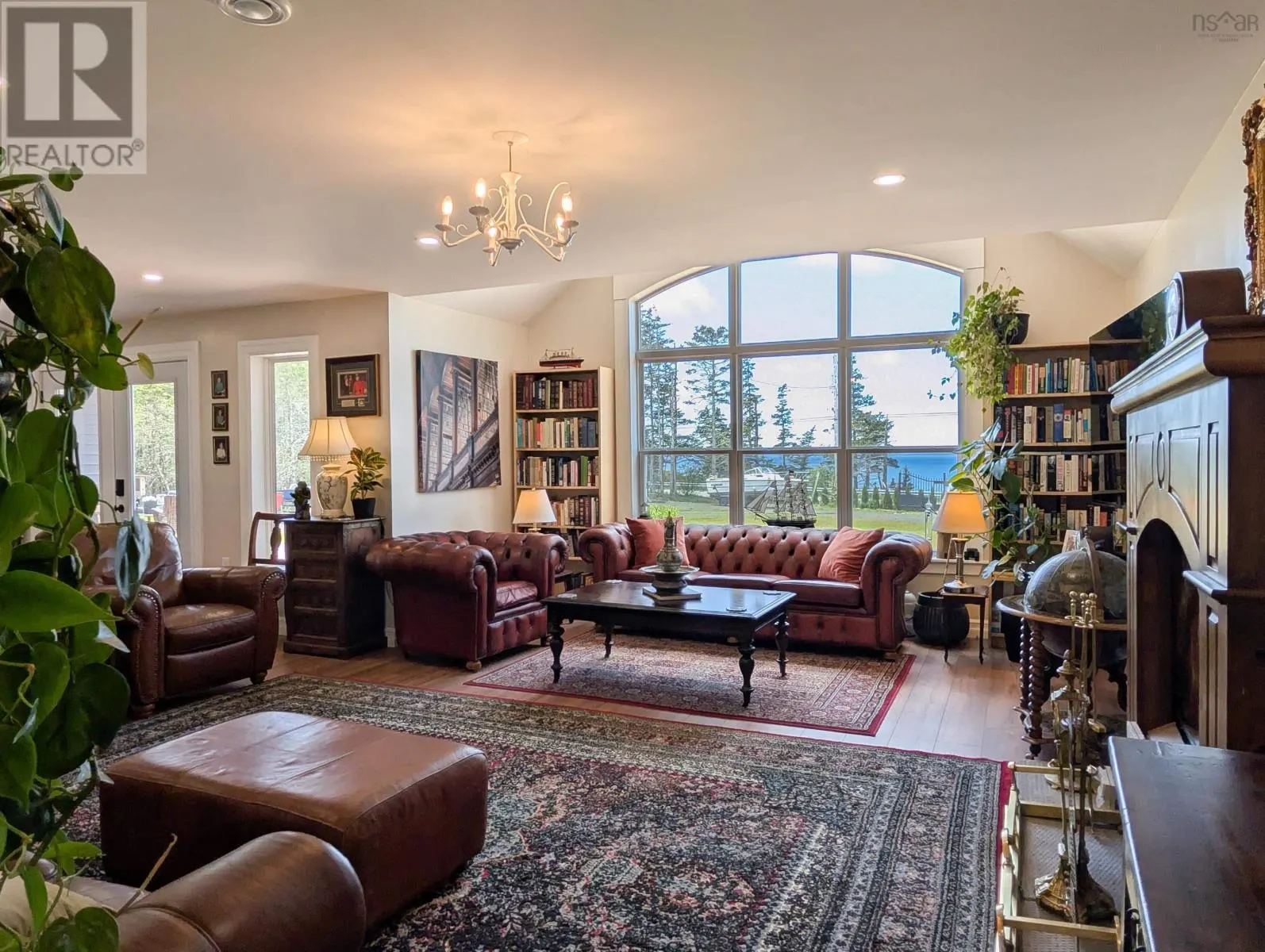 684 Riverside Road