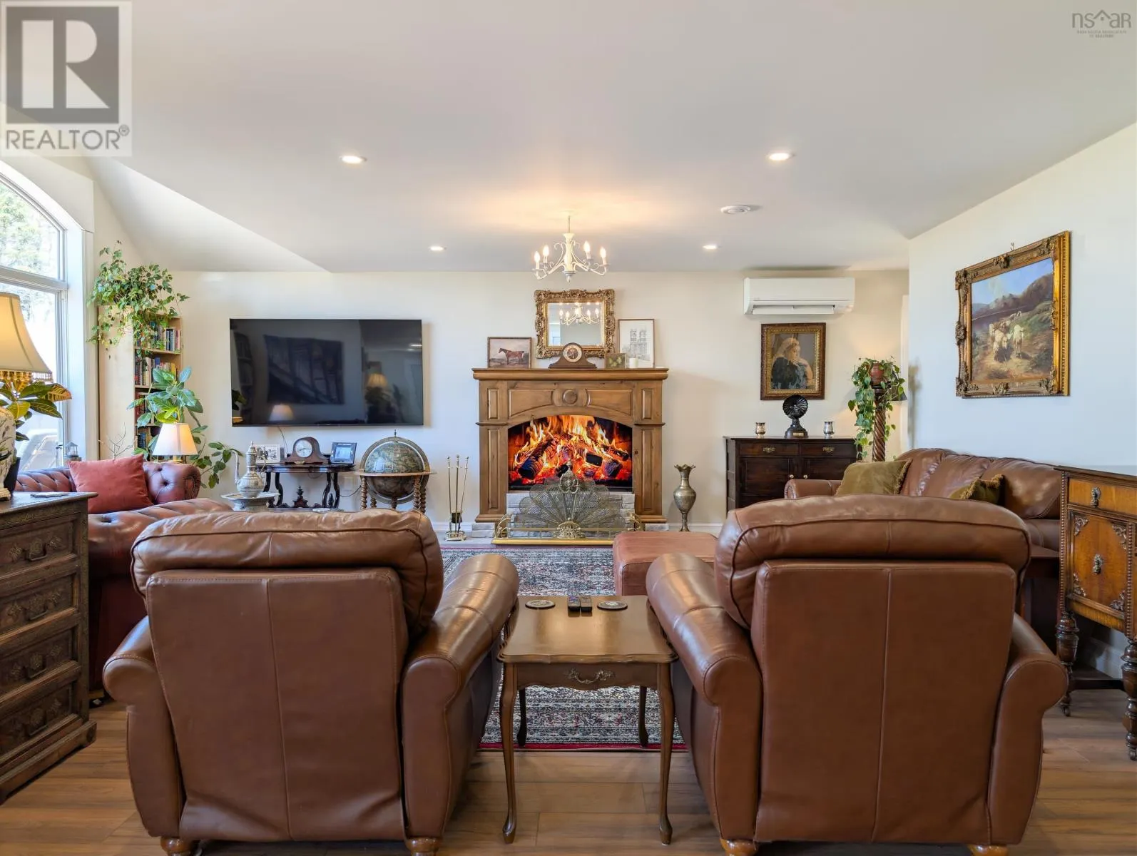 684 Riverside Road