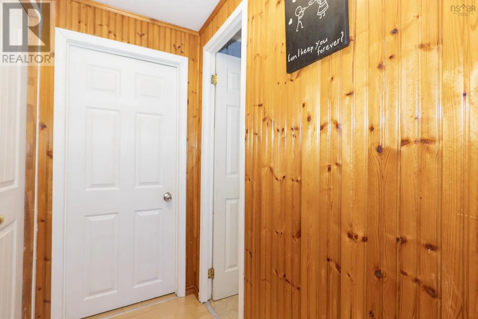 16 Lorne Crescent