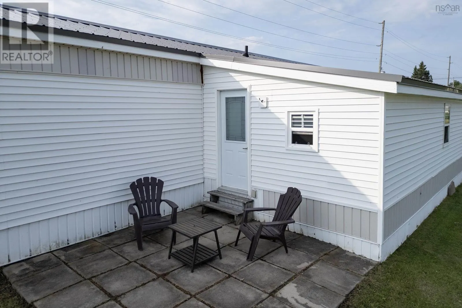 16 Lorne Crescent