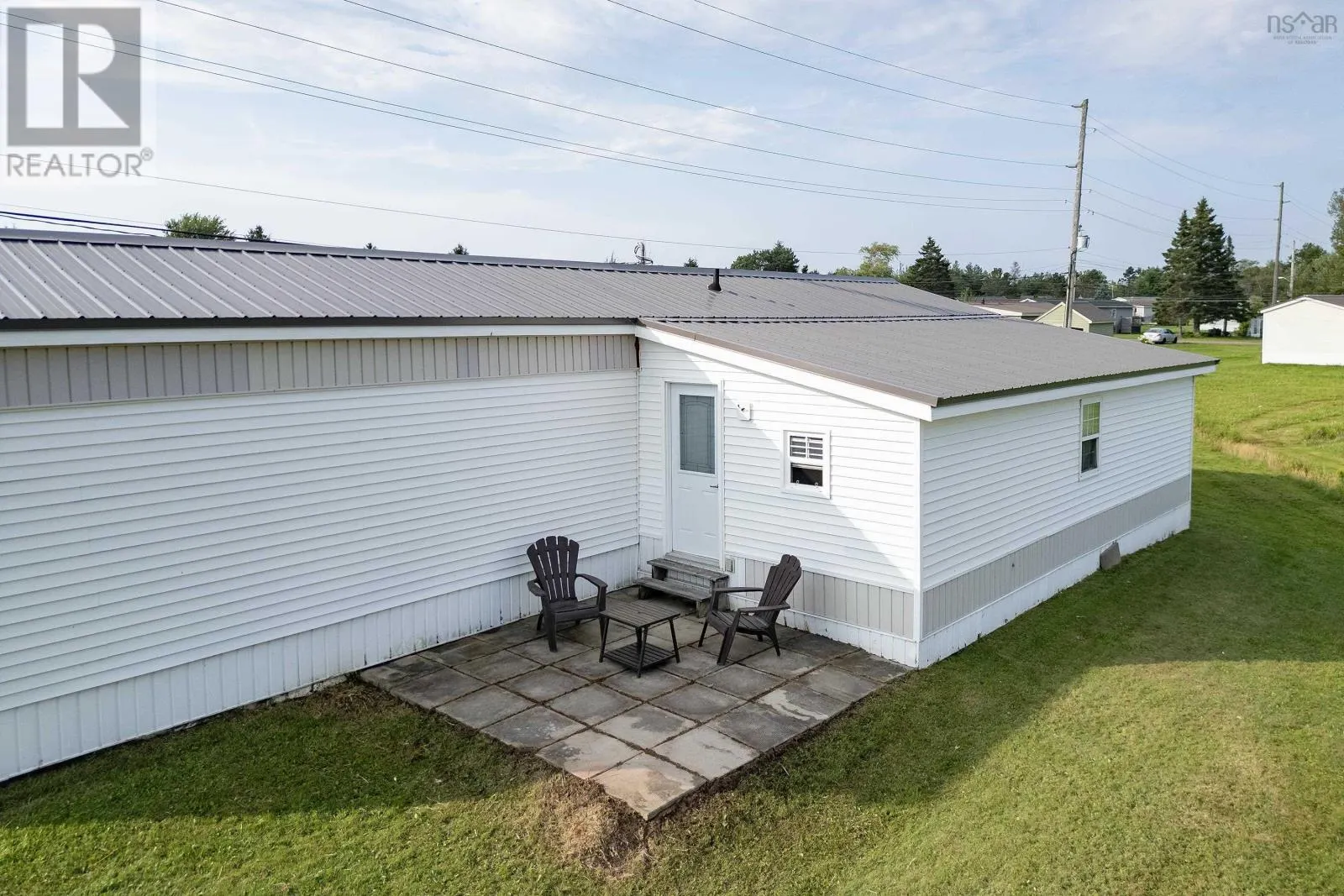 16 Lorne Crescent