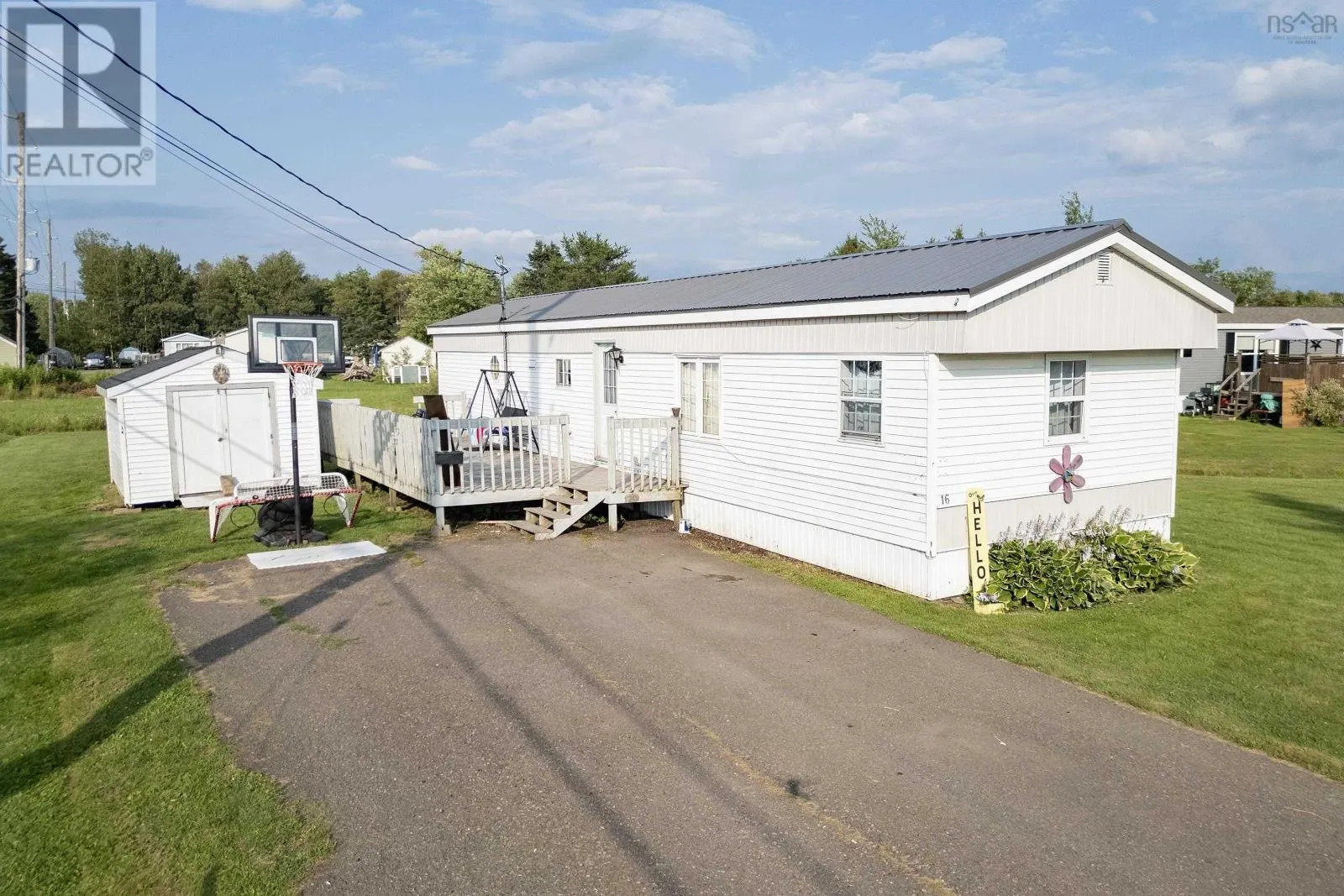 16 Lorne Crescent