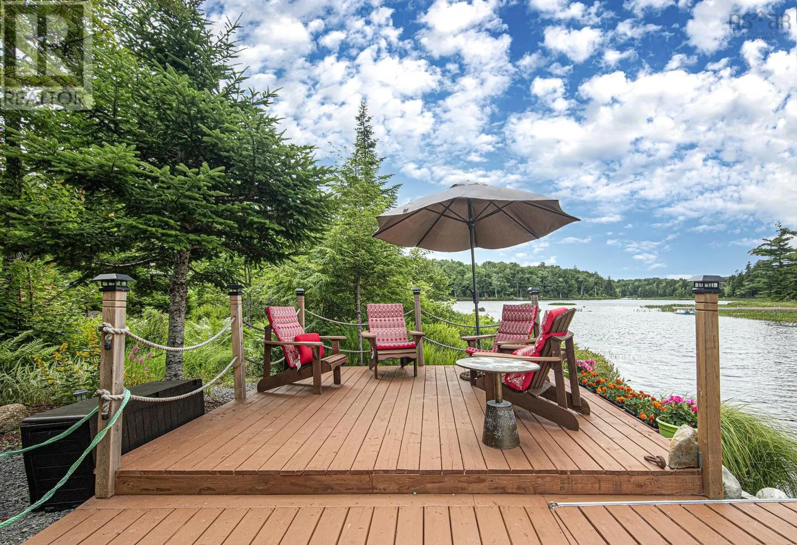 182 Thompson Run