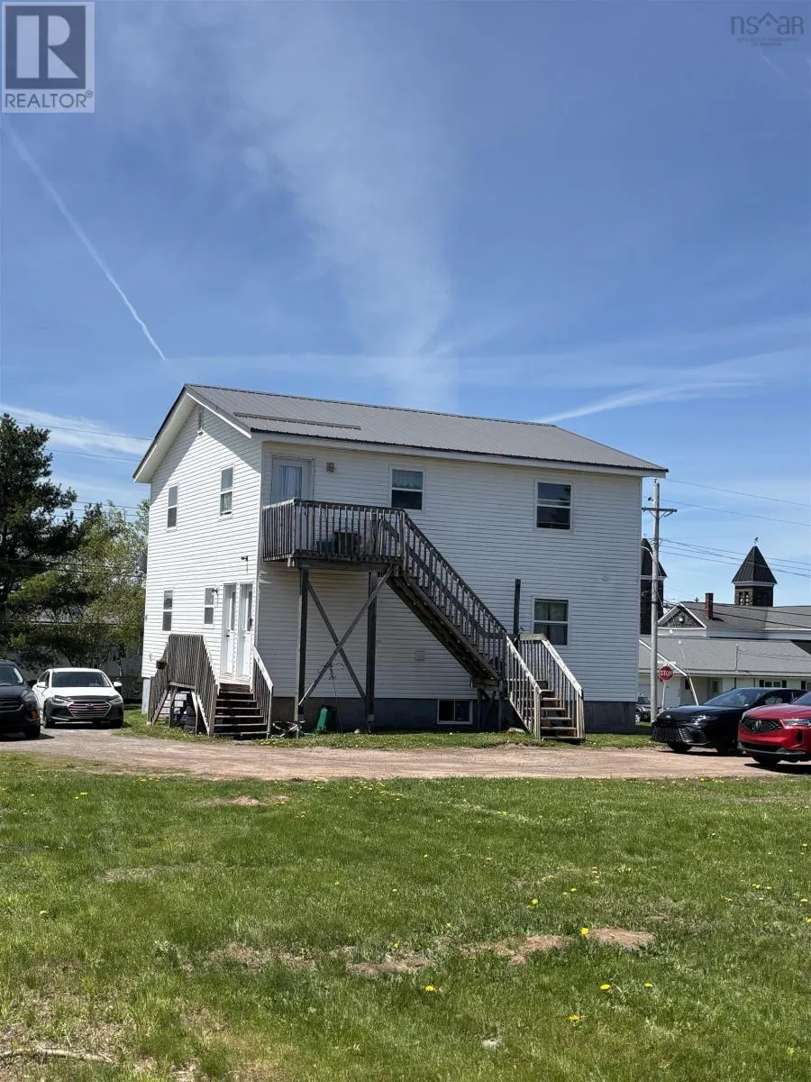 42 Pleasant Street