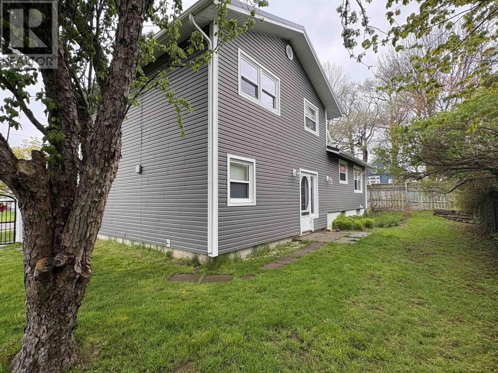 118 MacSween Street