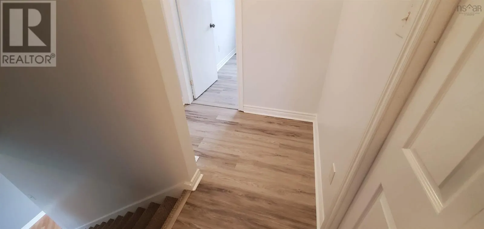 6 Wilbur Court