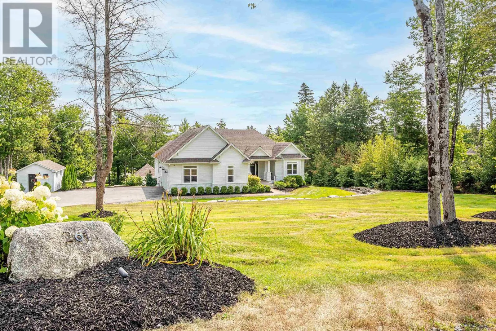 261 Aberdeen Drive