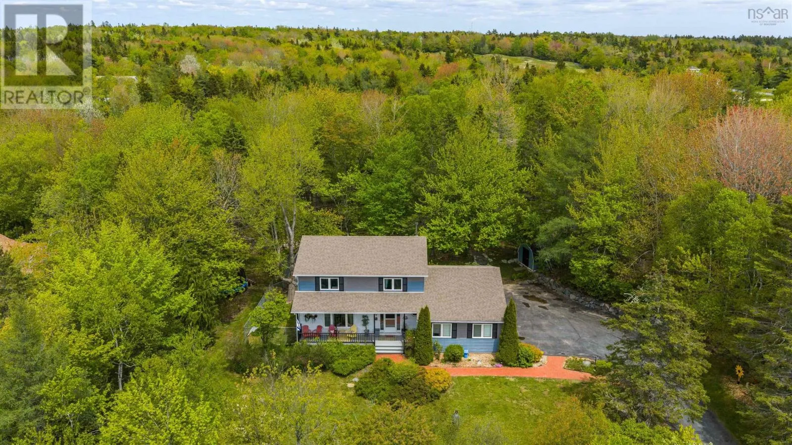 65 Lakehill Drive