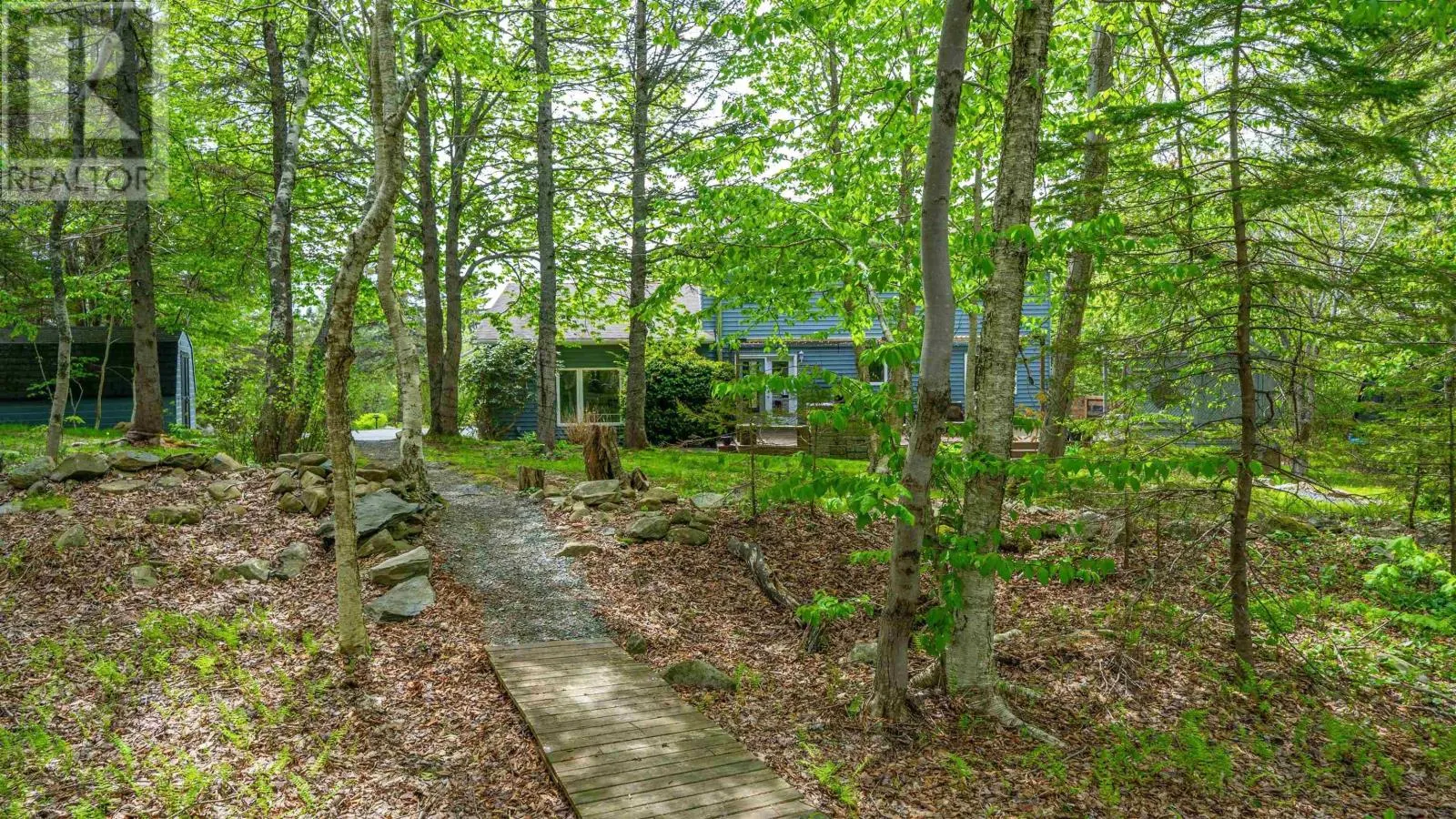 65 Lakehill Drive