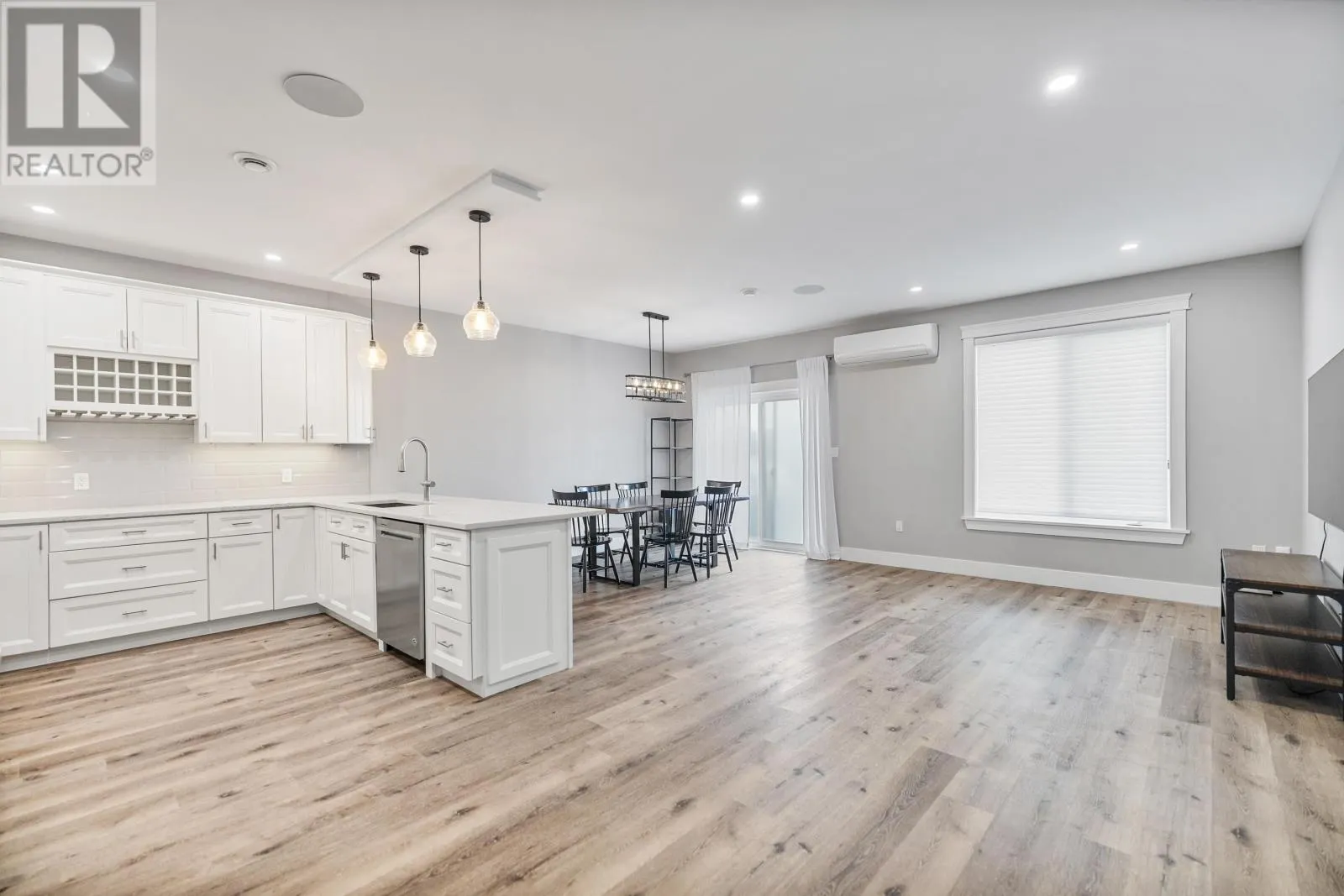5 12 Harold Court