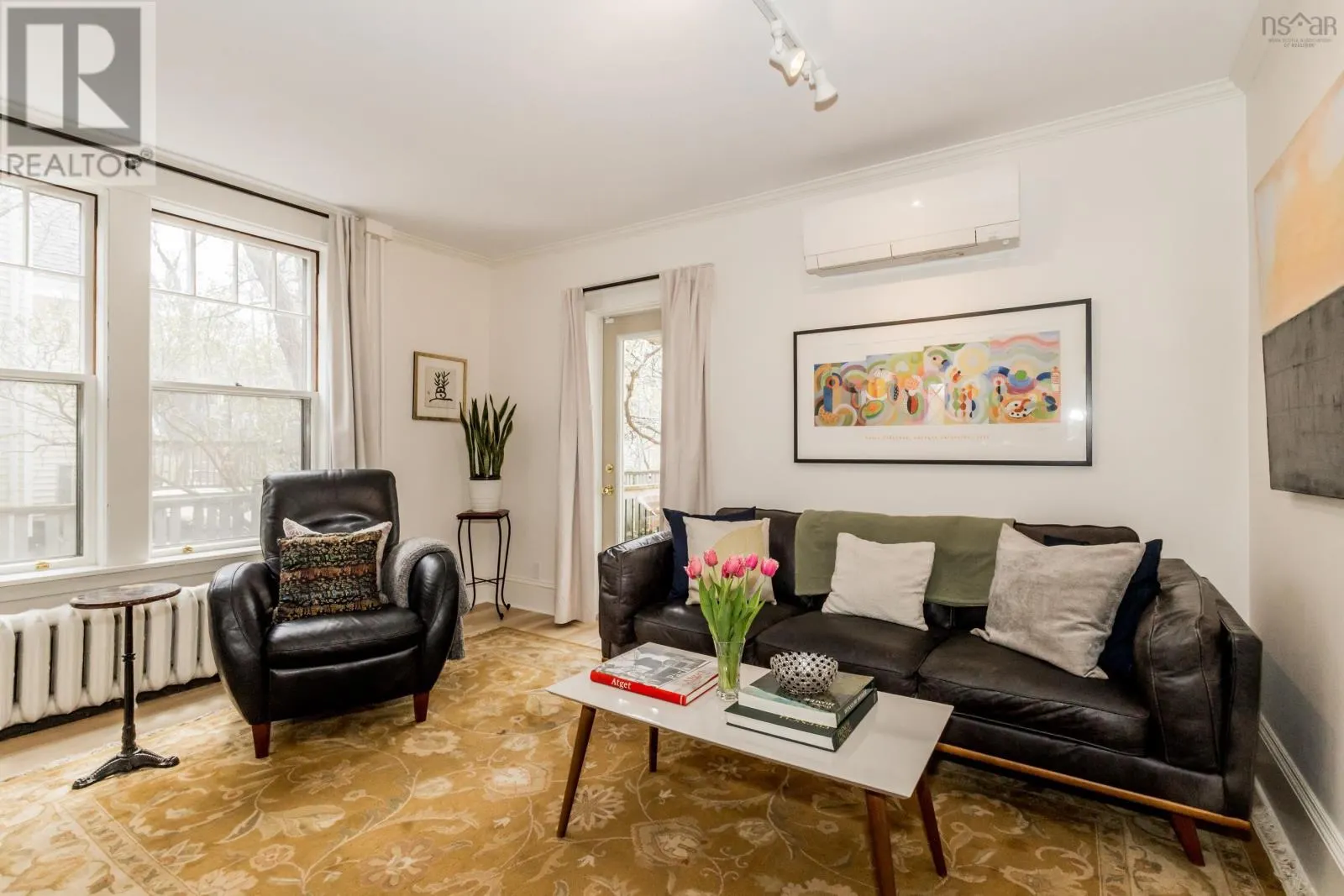 12 Linden Avenue