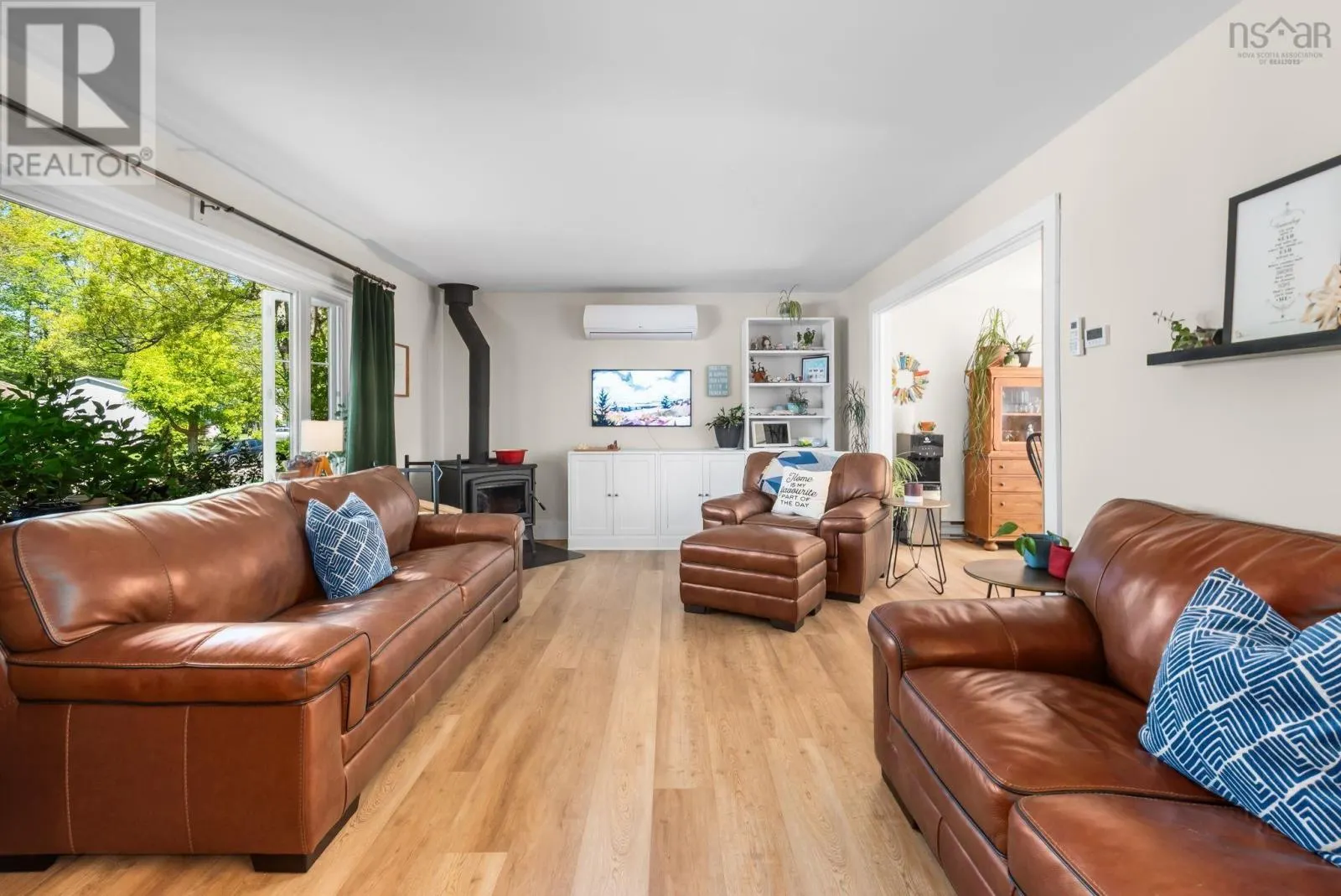 82 Hirtle Drive
