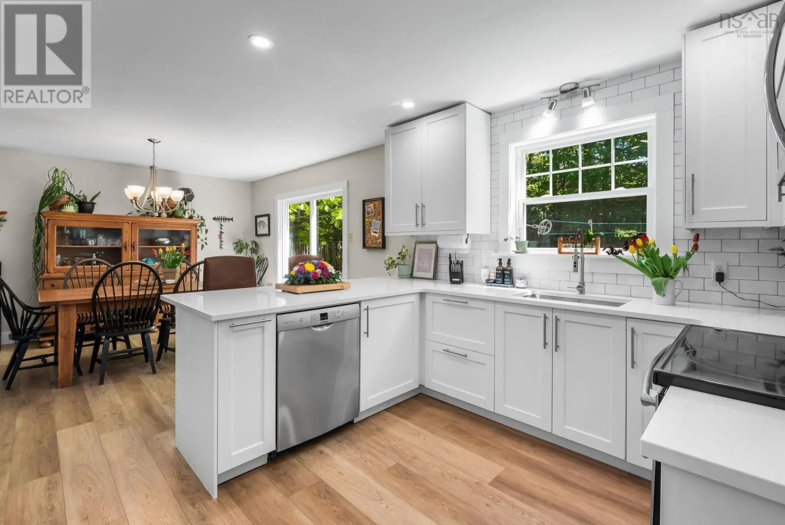82 Hirtle Drive