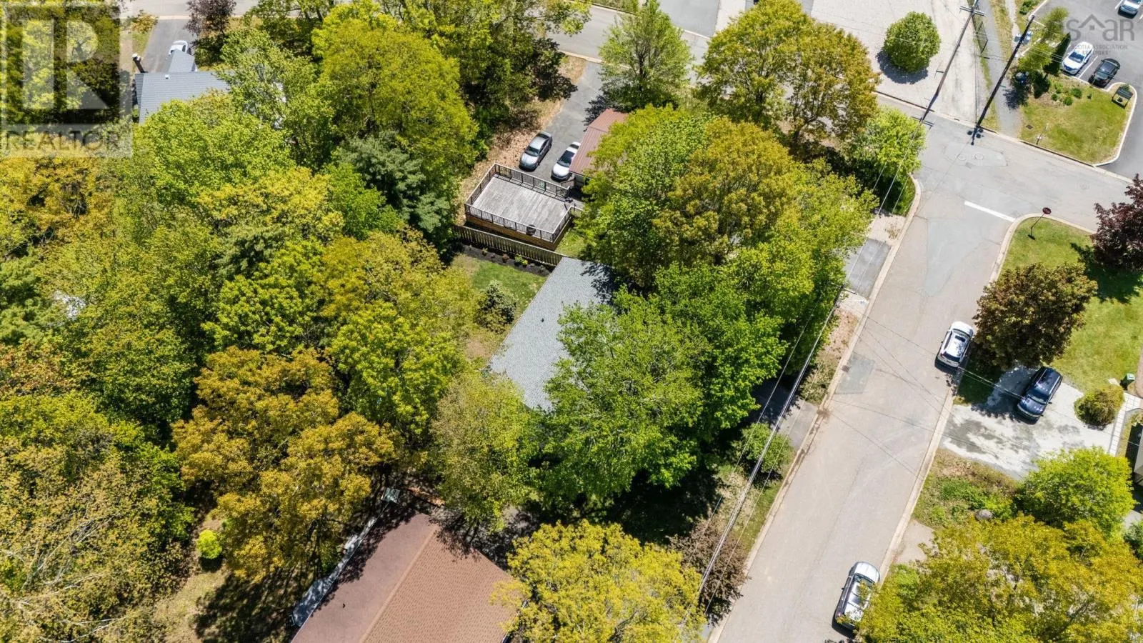 82 Hirtle Drive