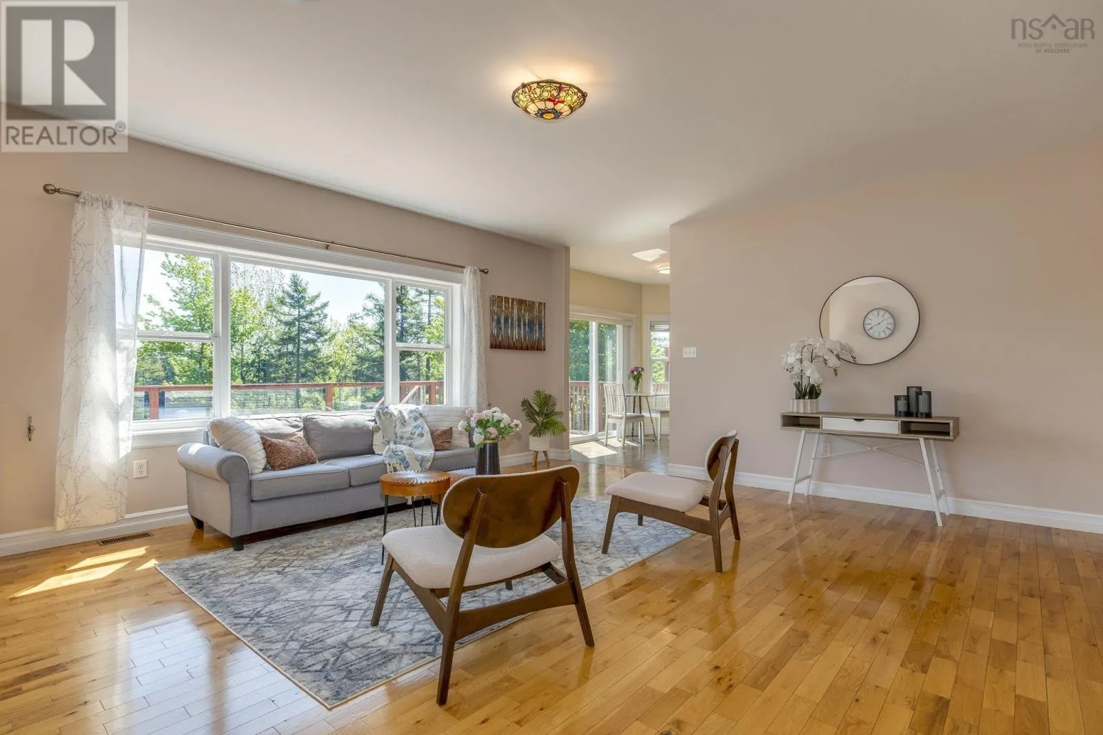 293 Aberdeen Drive