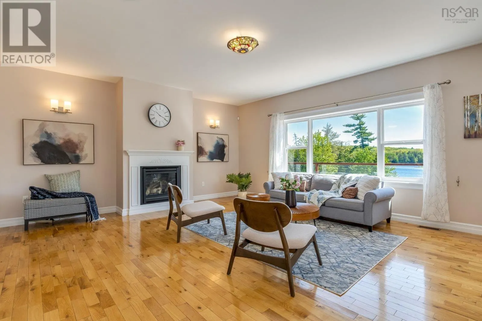 293 Aberdeen Drive