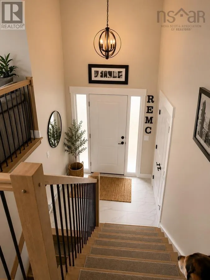 35 Hummingbird Lane