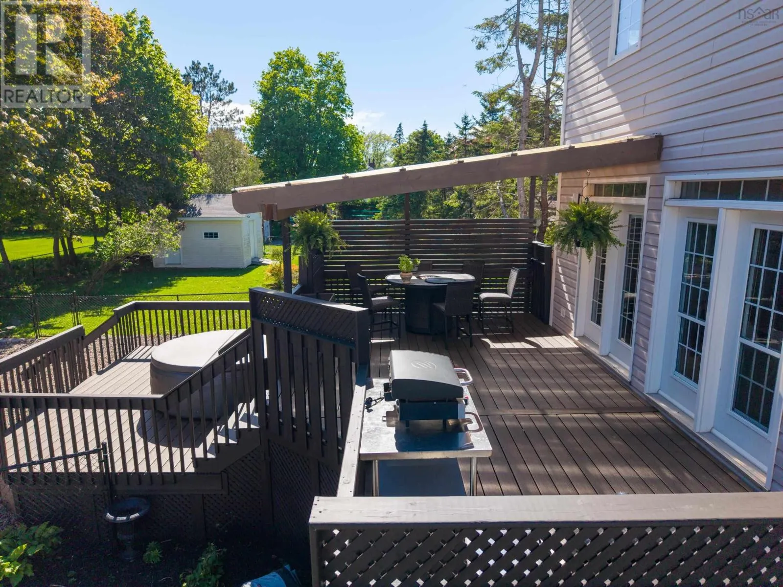 46 Smith Avenue
