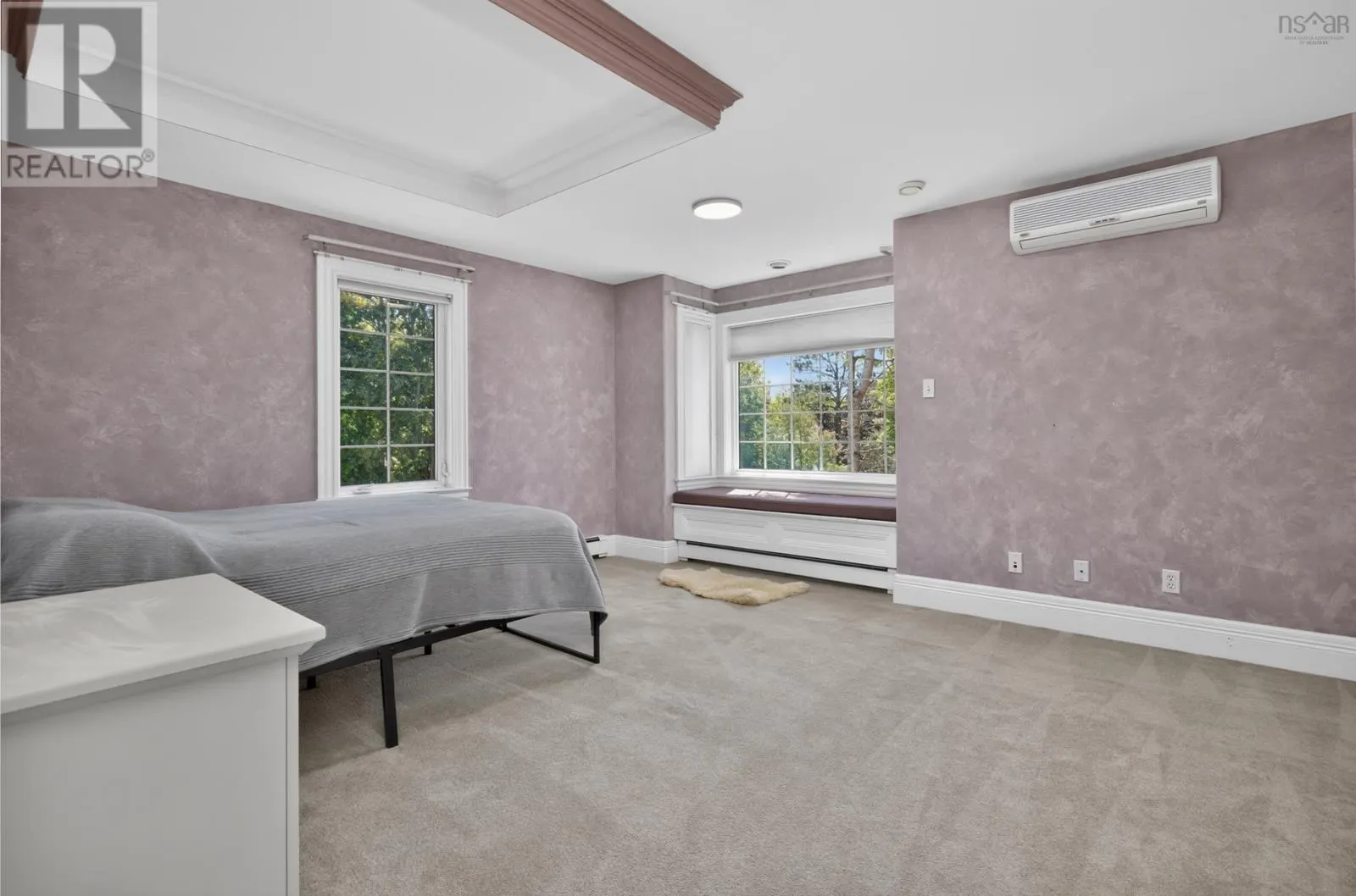 46 Smith Avenue