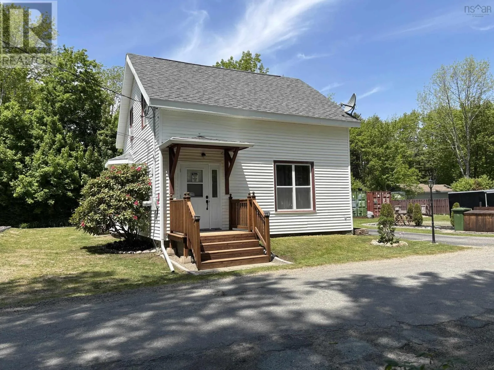 22 Forest Street