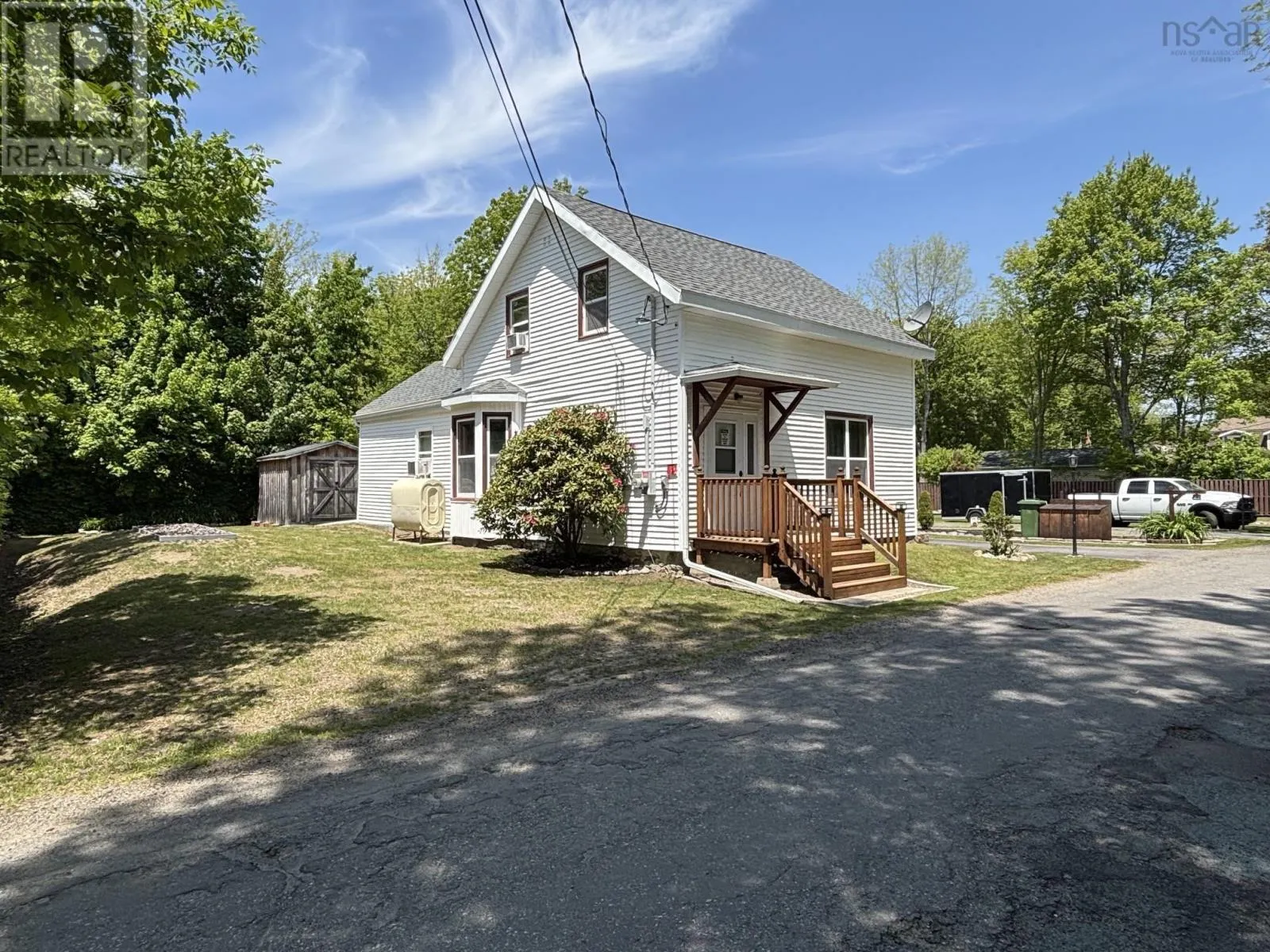 22 Forest Street