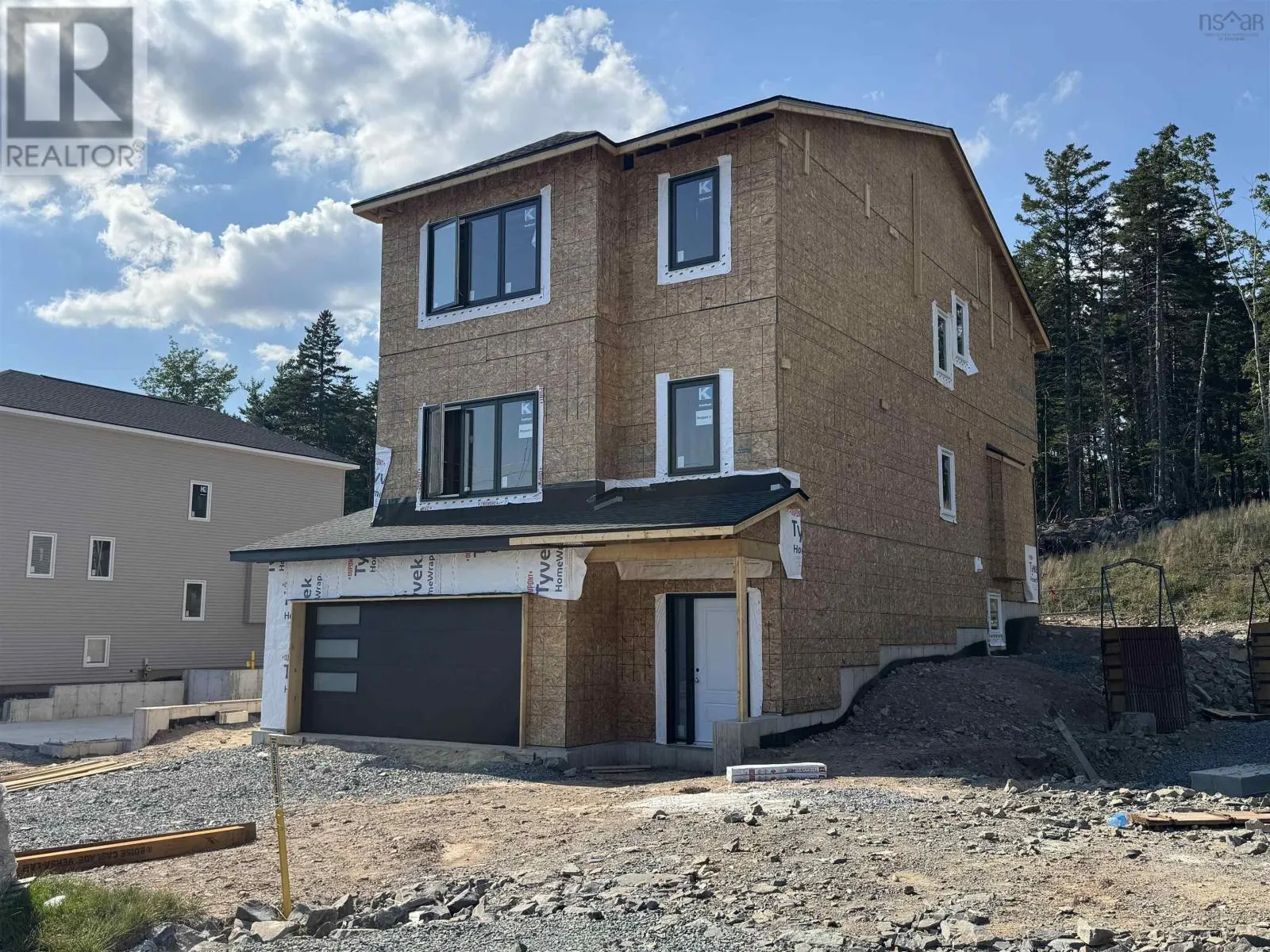 GAR27 130 Garvey Court