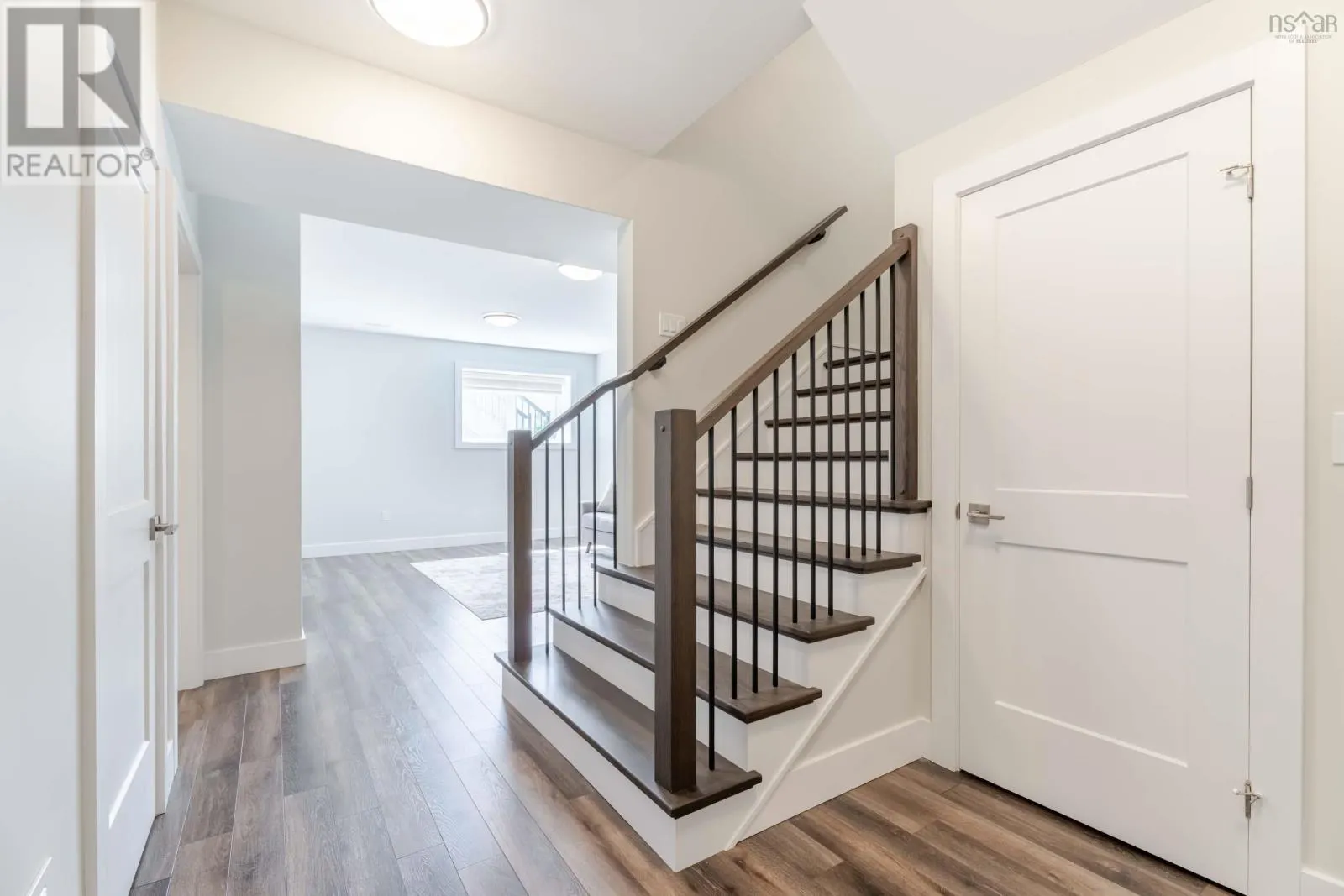 40 Talus Avenue