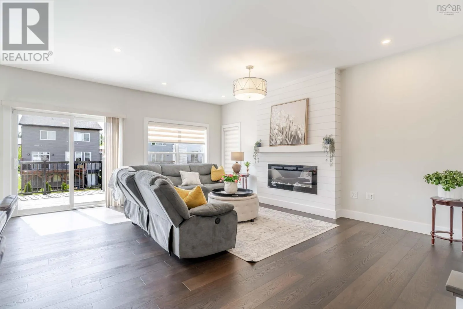 40 Talus Avenue