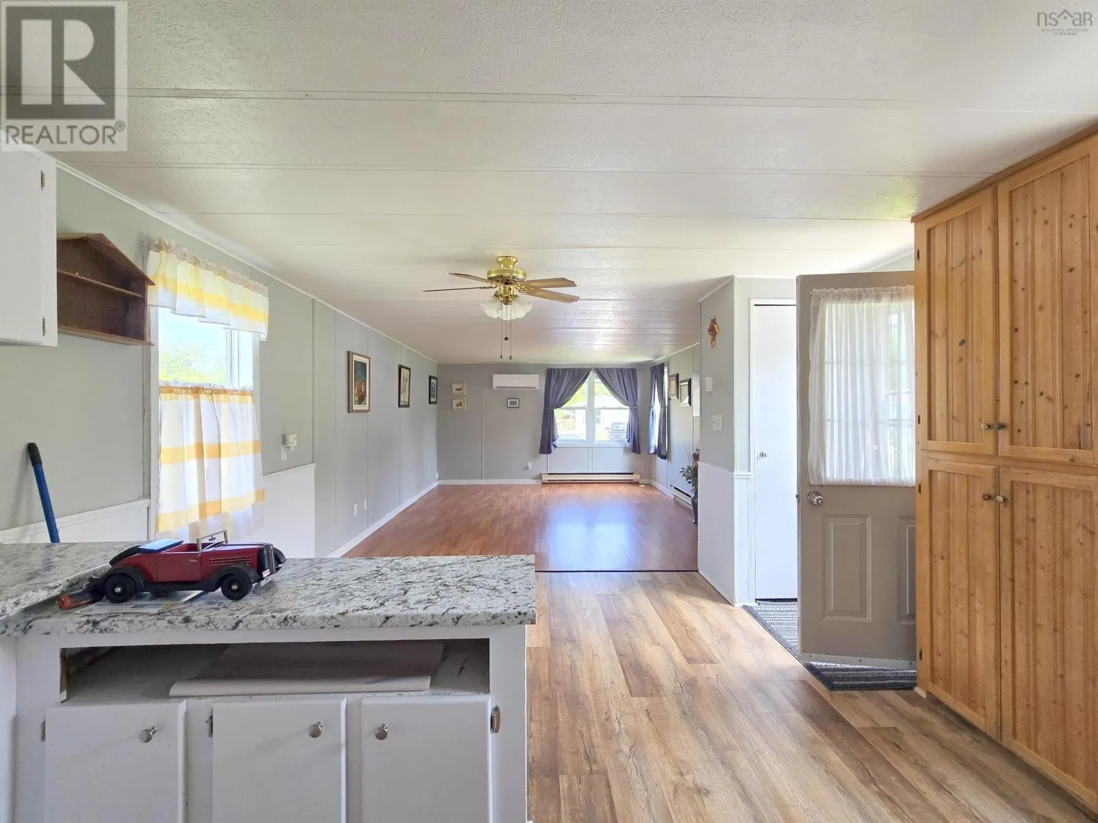 5 Birch Court