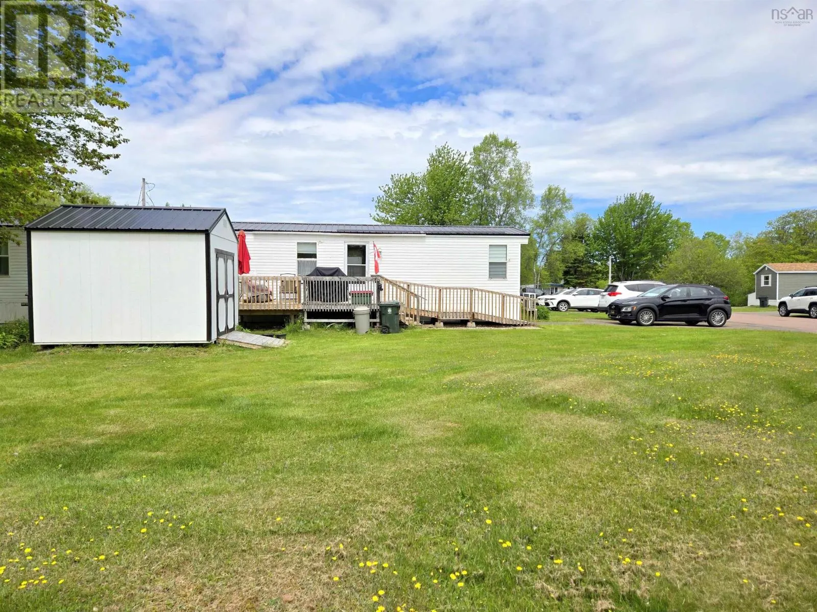 5 Birch Court