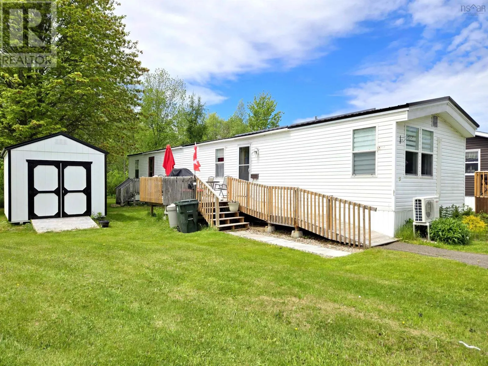 5 Birch Court