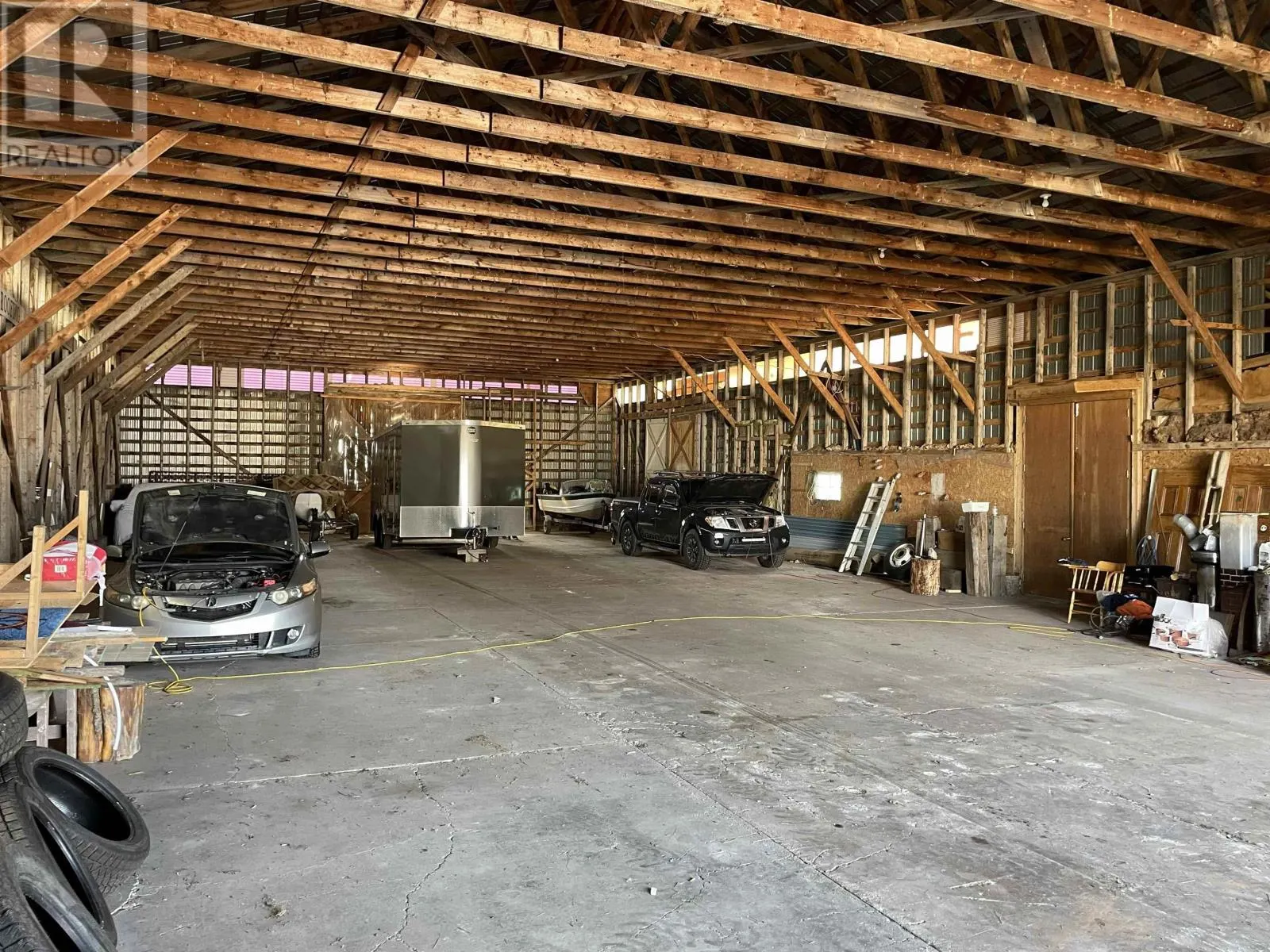 12100 Highway 209