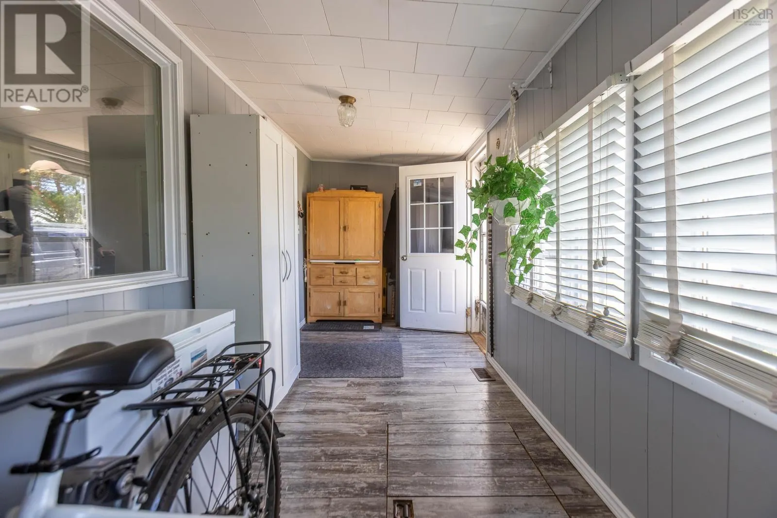 1 Beaver Dam Road