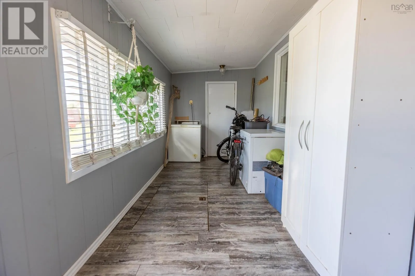 1 Beaver Dam Road