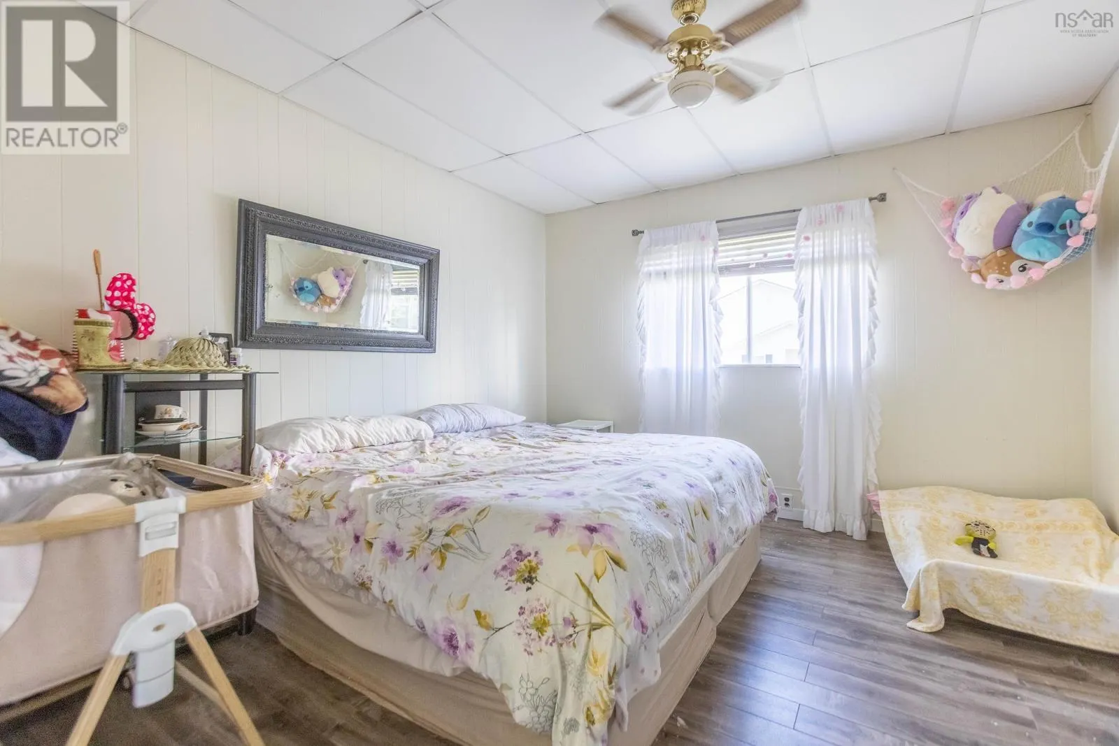 1 Beaver Dam Road