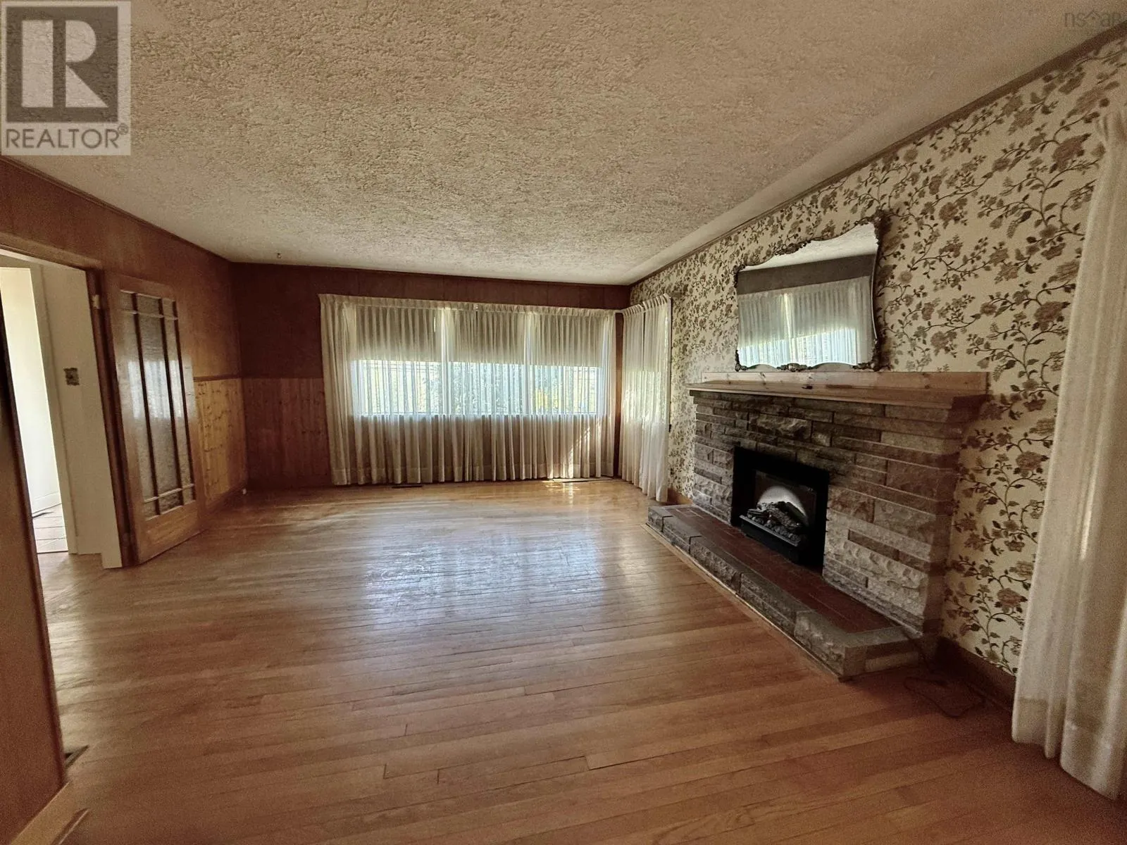674 Hammonds Plains Road