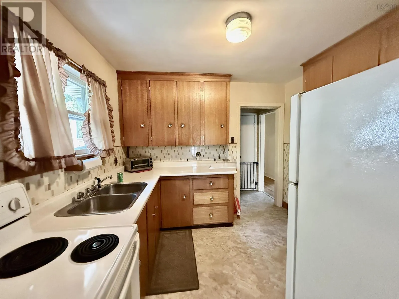 674 Hammonds Plains Road