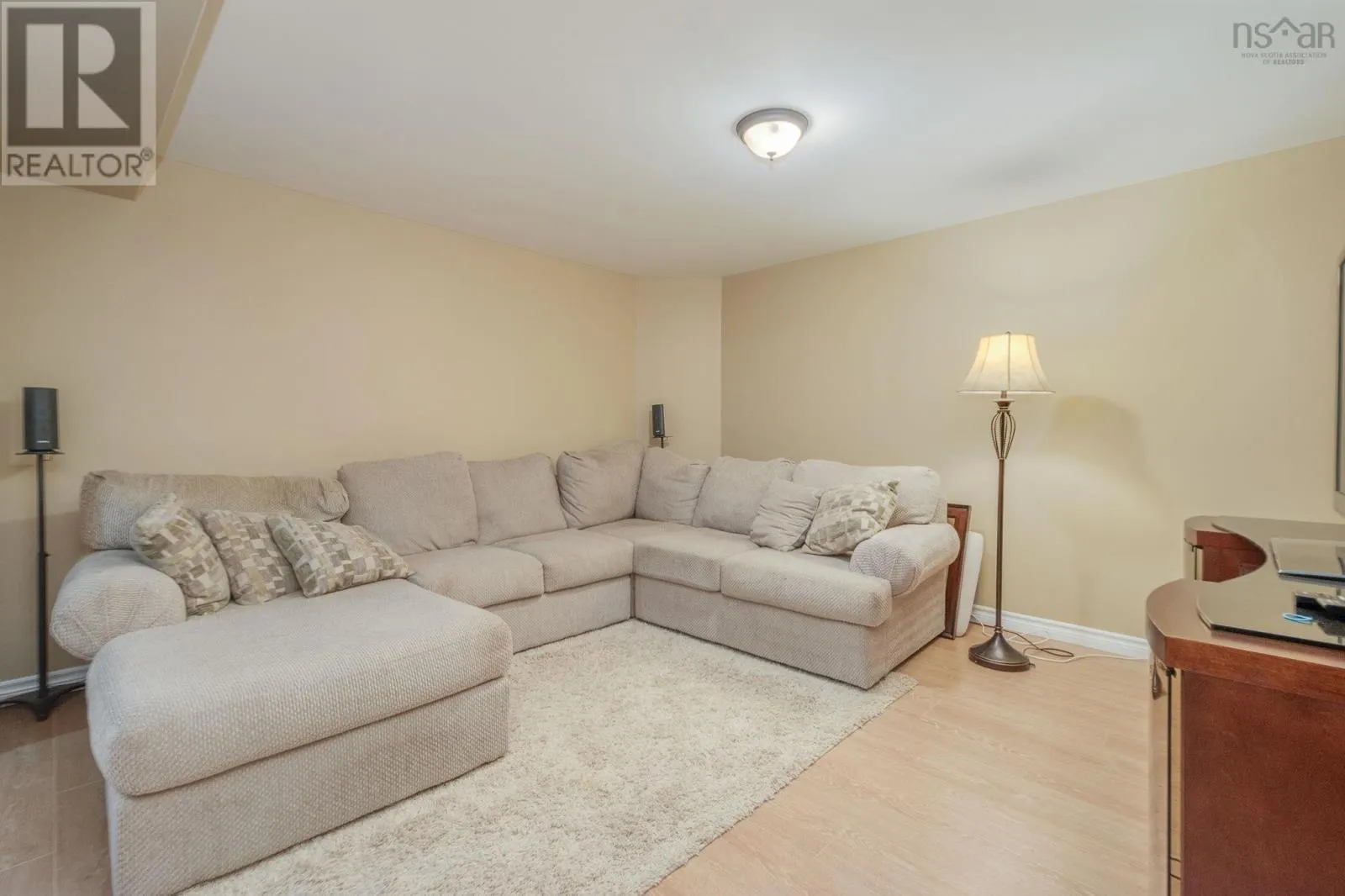 73 Strickland Avenue Avenue