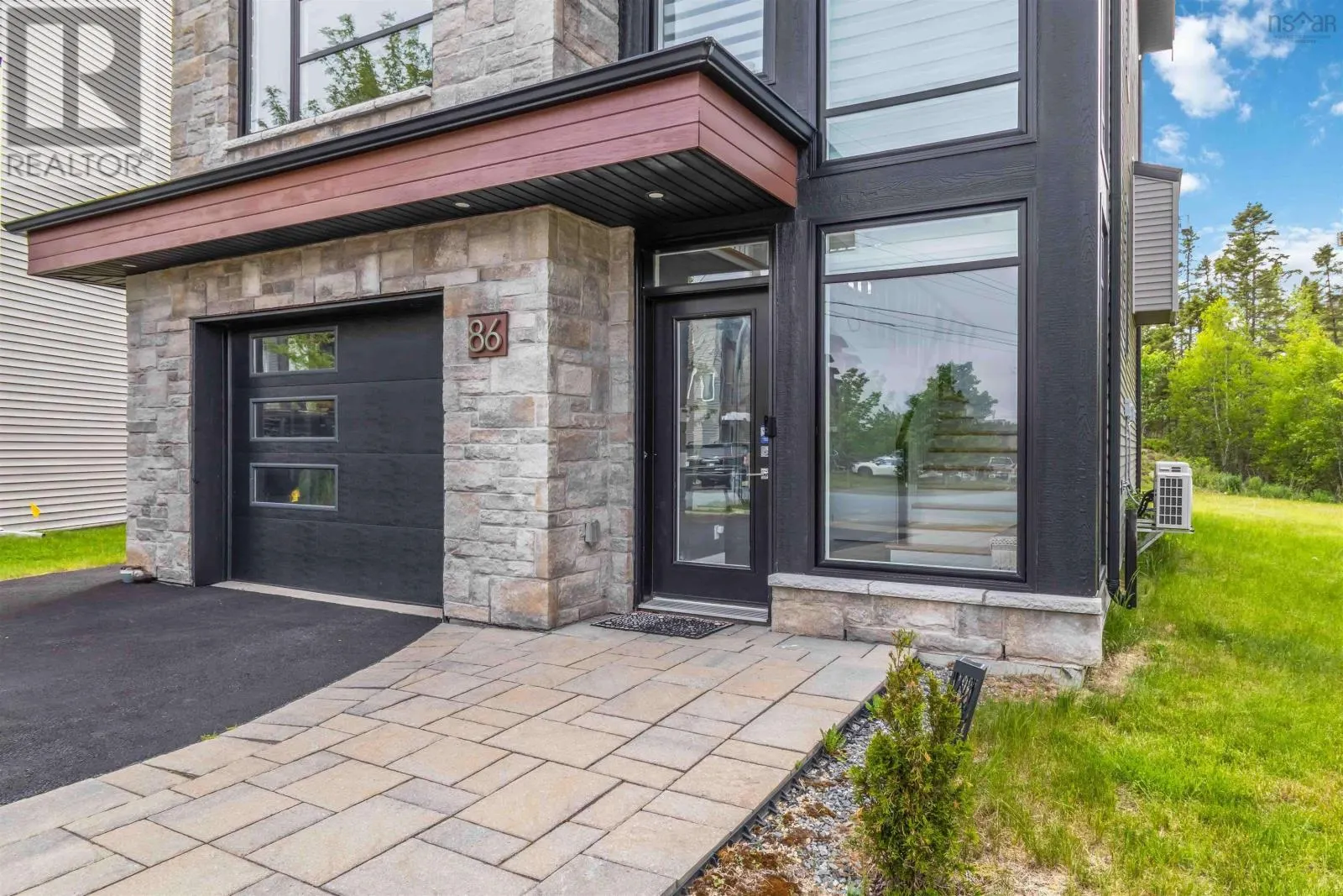 86 Bramwell Court