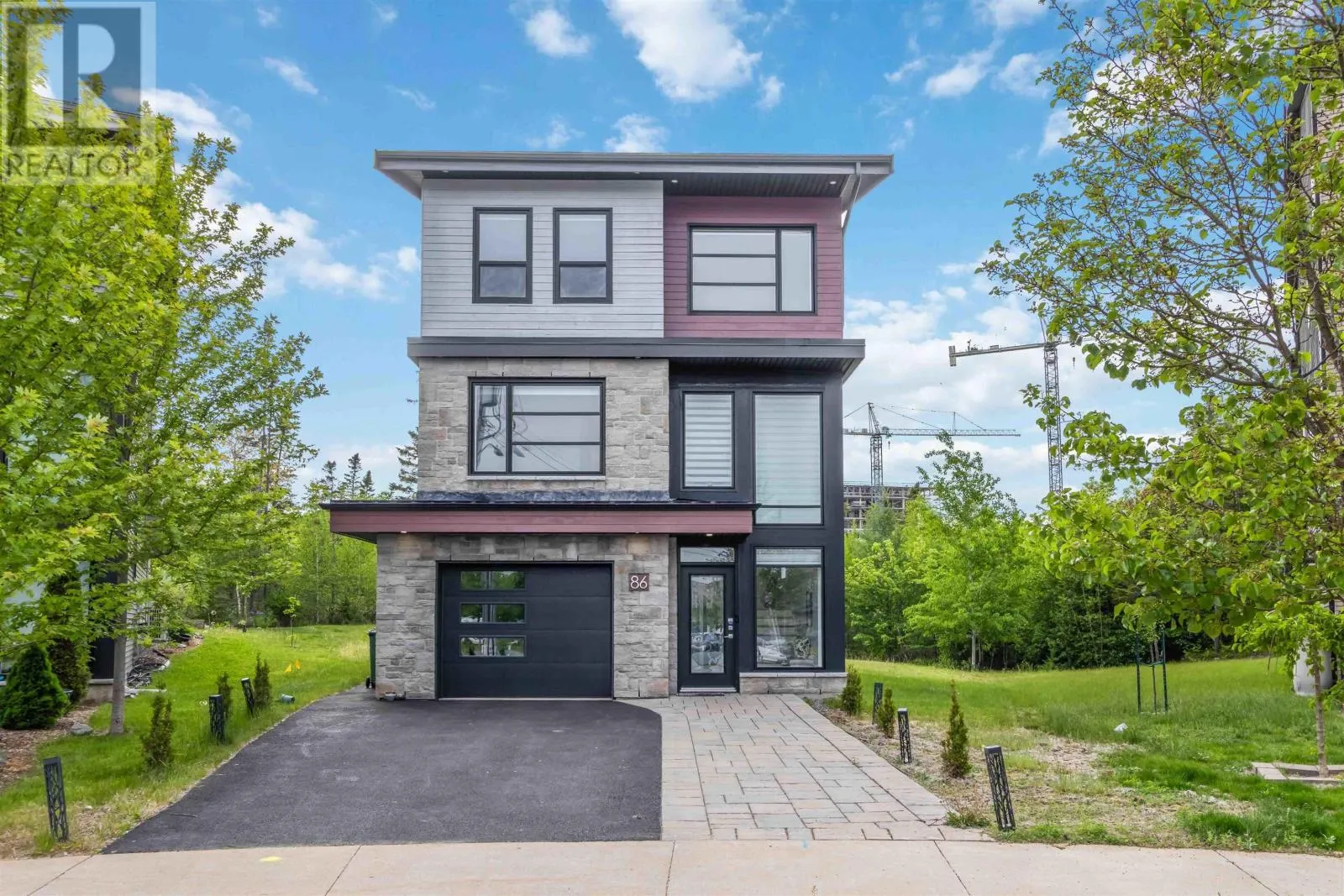 86 Bramwell Court