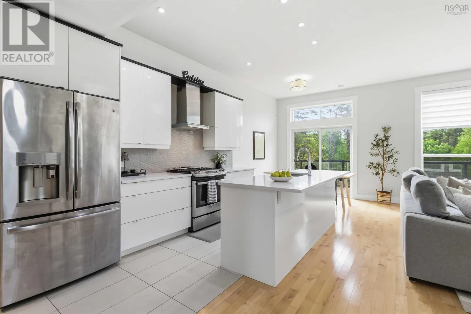 86 Bramwell Court