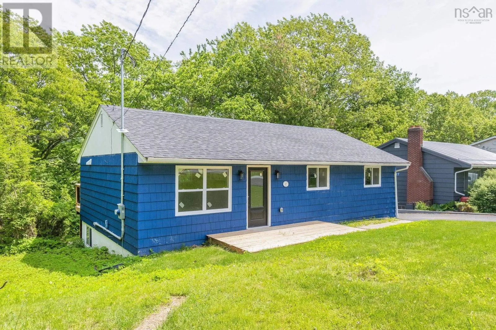 27 Meadowview Drive