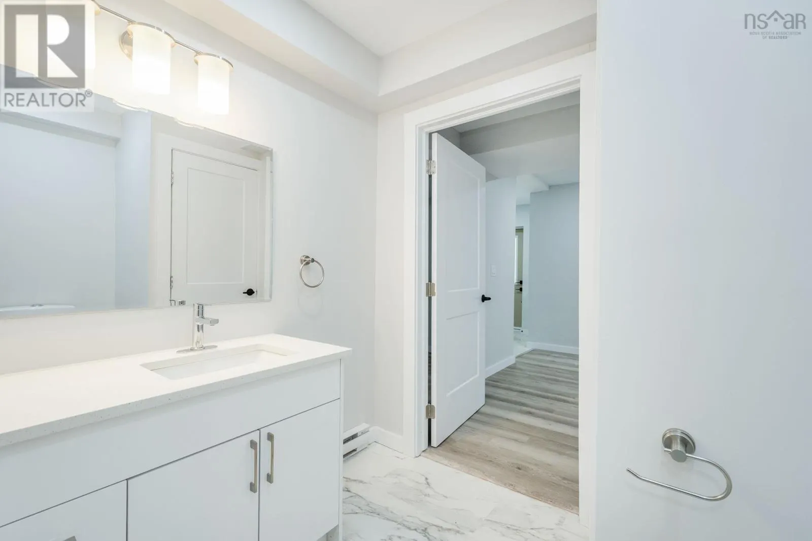 27 Meadowview Drive