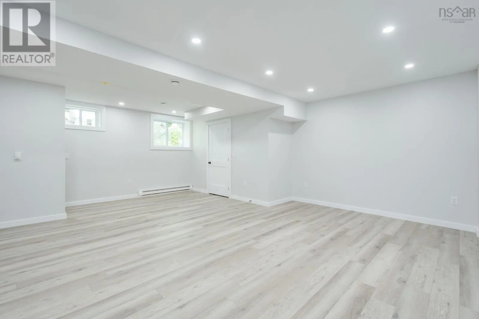 27 Meadowview Drive
