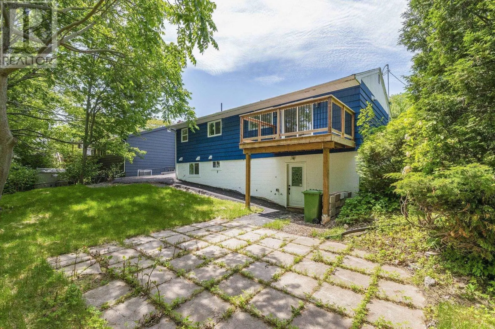 27 Meadowview Drive