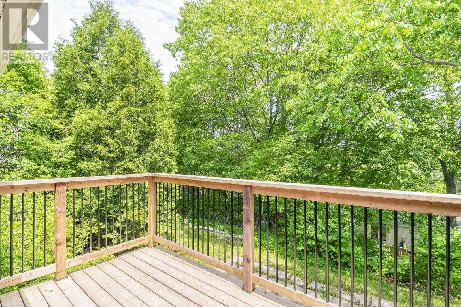 27 Meadowview Drive