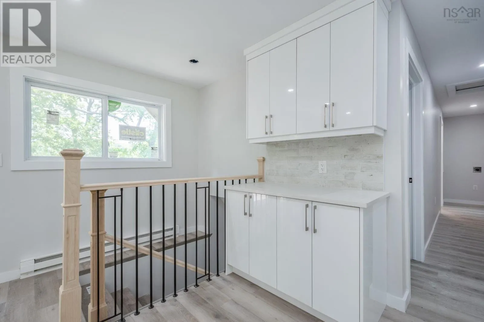 27 Meadowview Drive