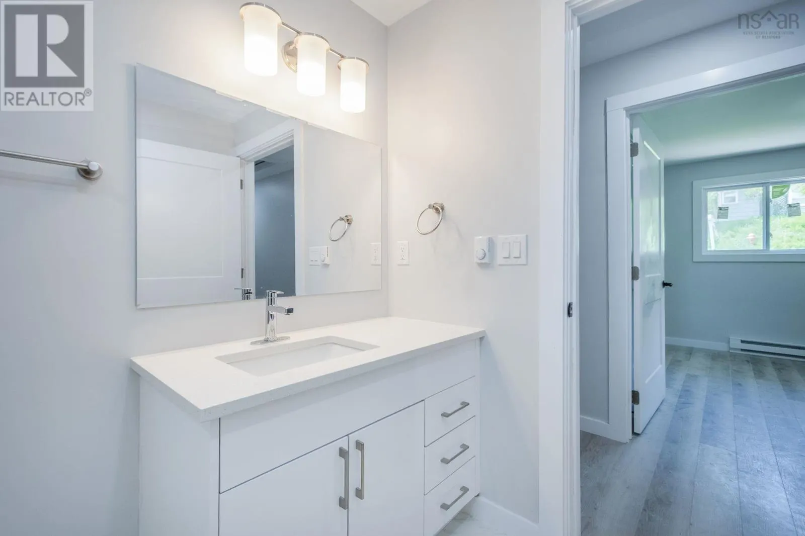 27 Meadowview Drive