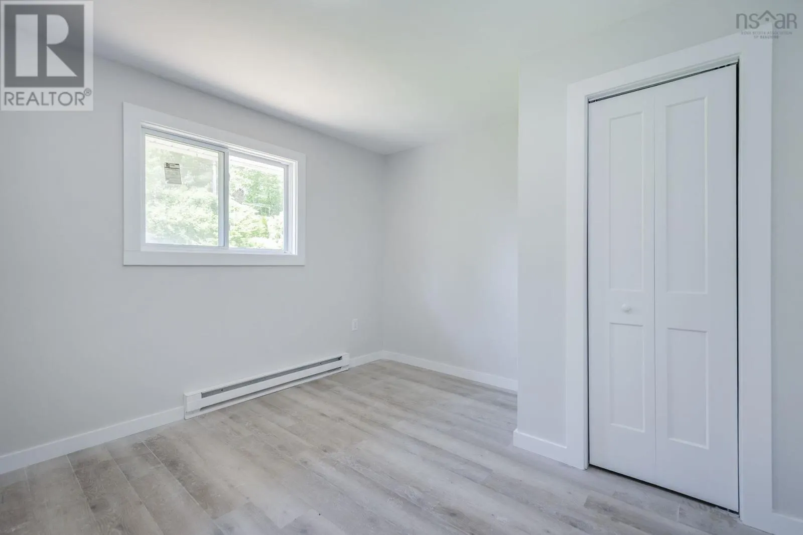 27 Meadowview Drive
