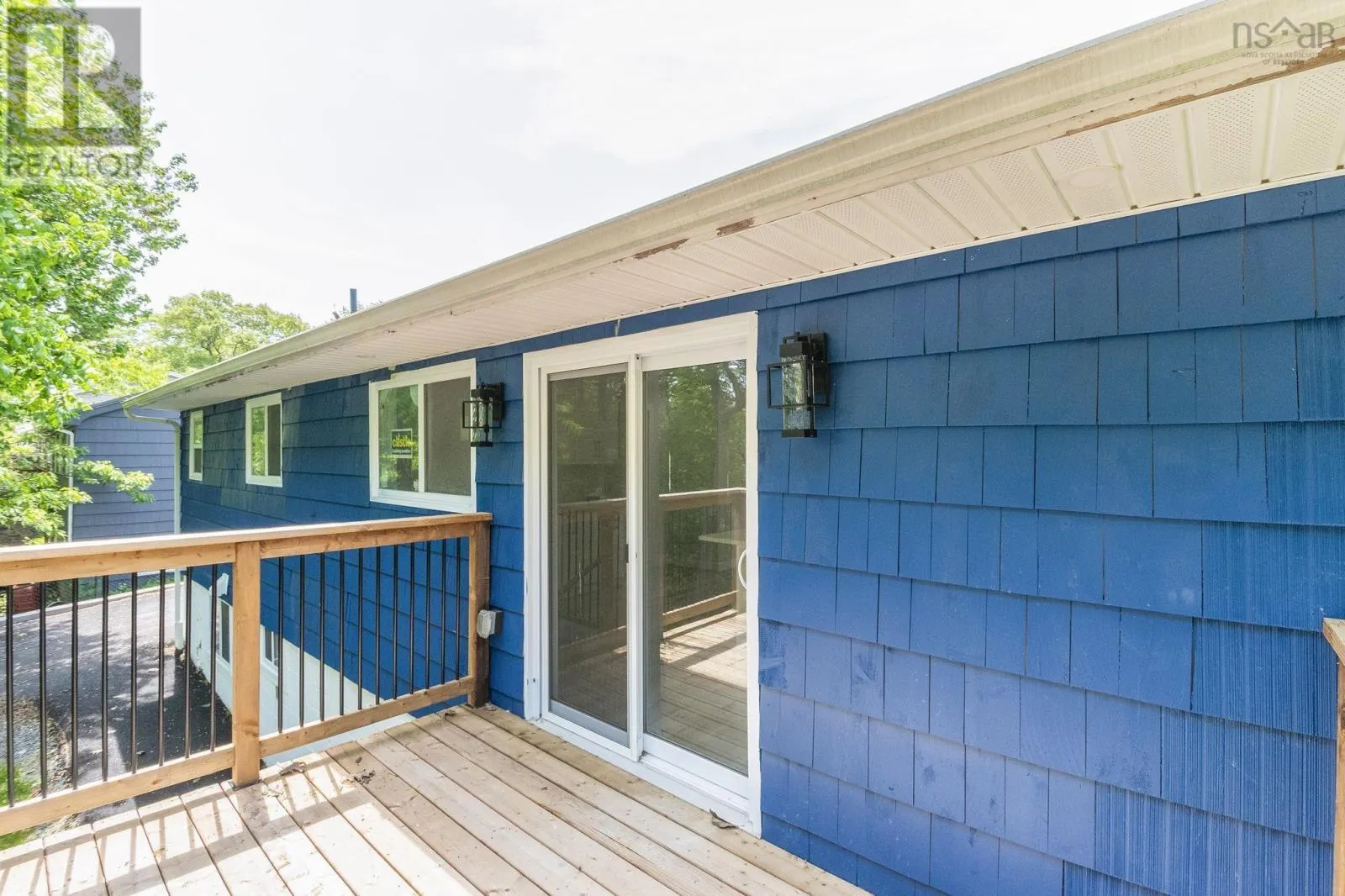 27 Meadowview Drive